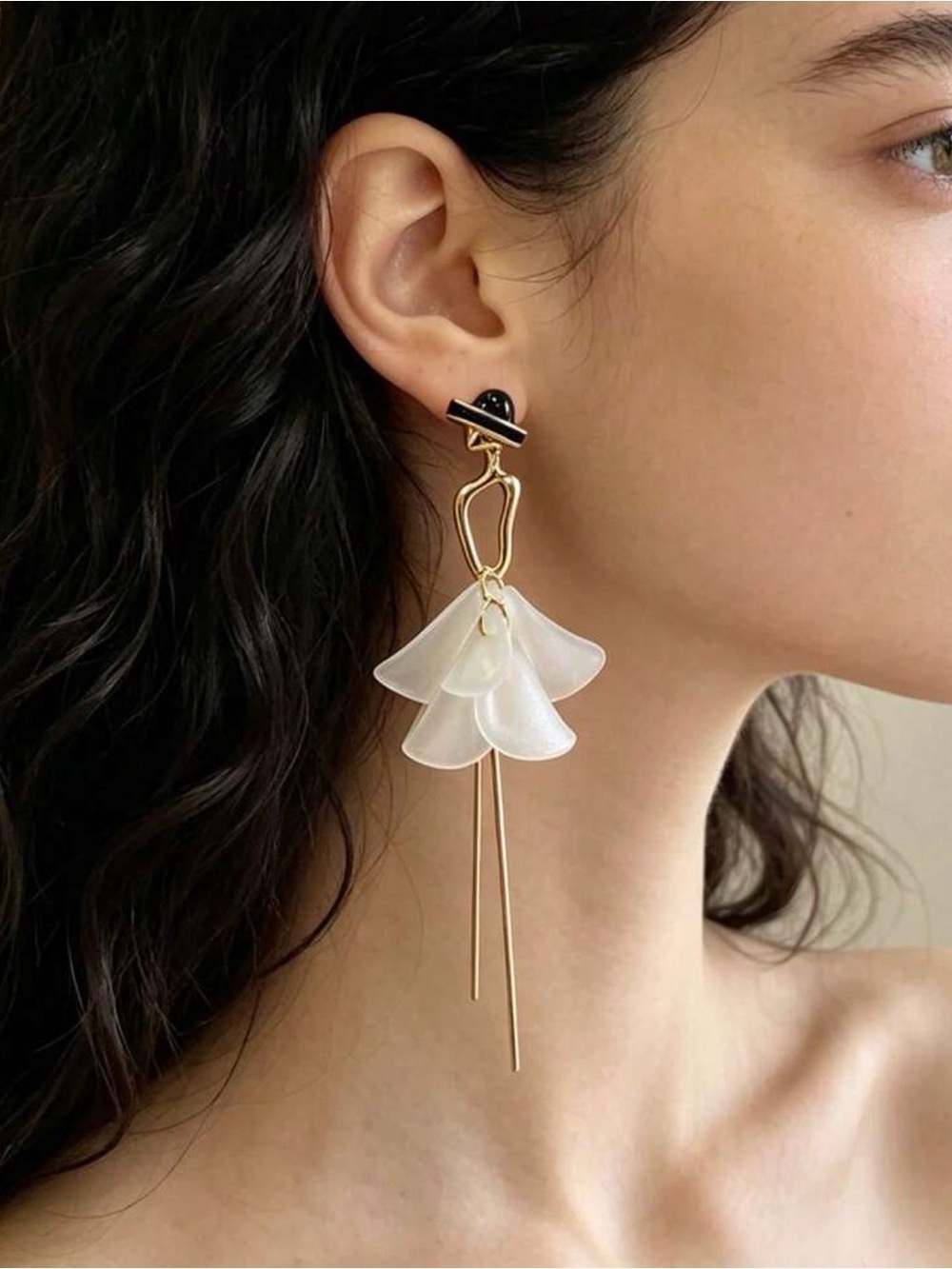 Boho White Flower Petal Dangle Earrings | Gold Tone Statement Earrings